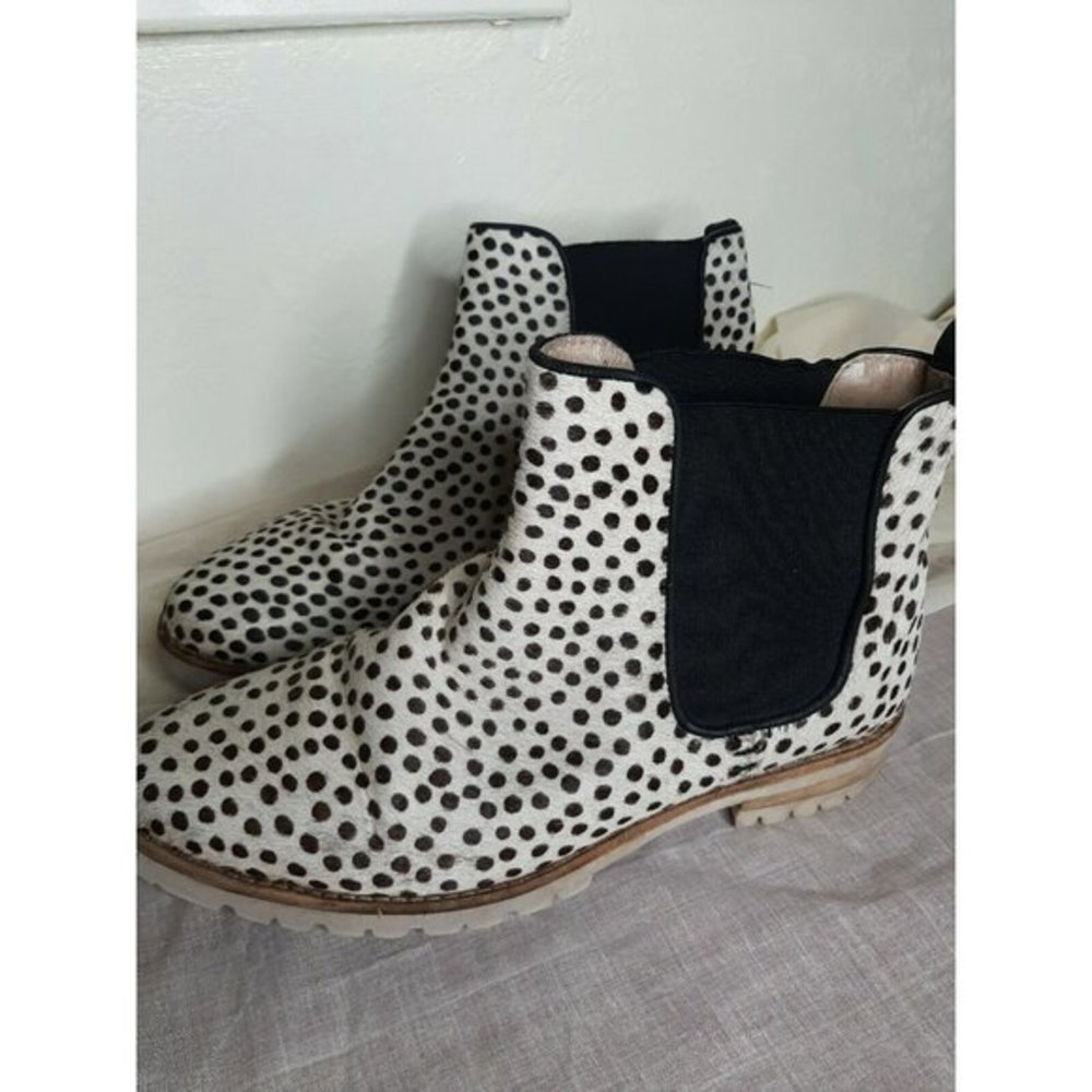 Maruti Leopard Print Pony Skin Leather Boots sz 40‎